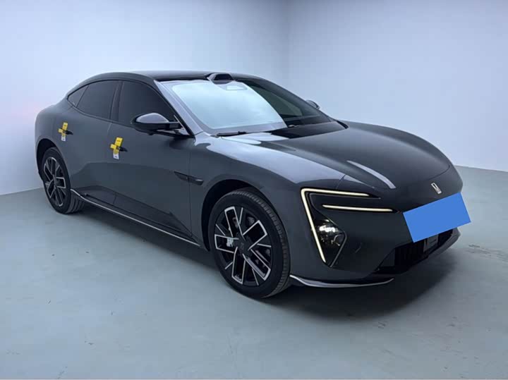 Avatr 06, 2025 — фото 3 из 9