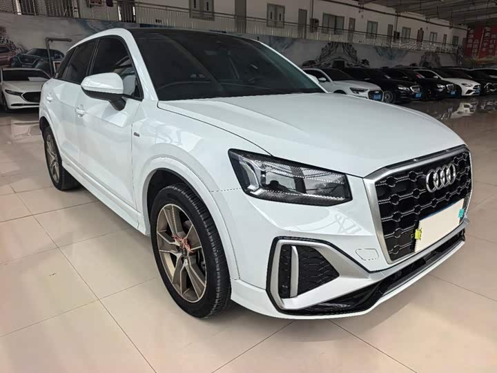 Audi Q2L, 2022 — фото 3 из 9