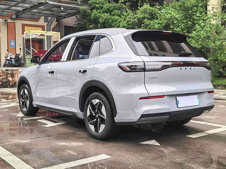 Geely Galaxy E5, 2025 — фото 9 из 9
