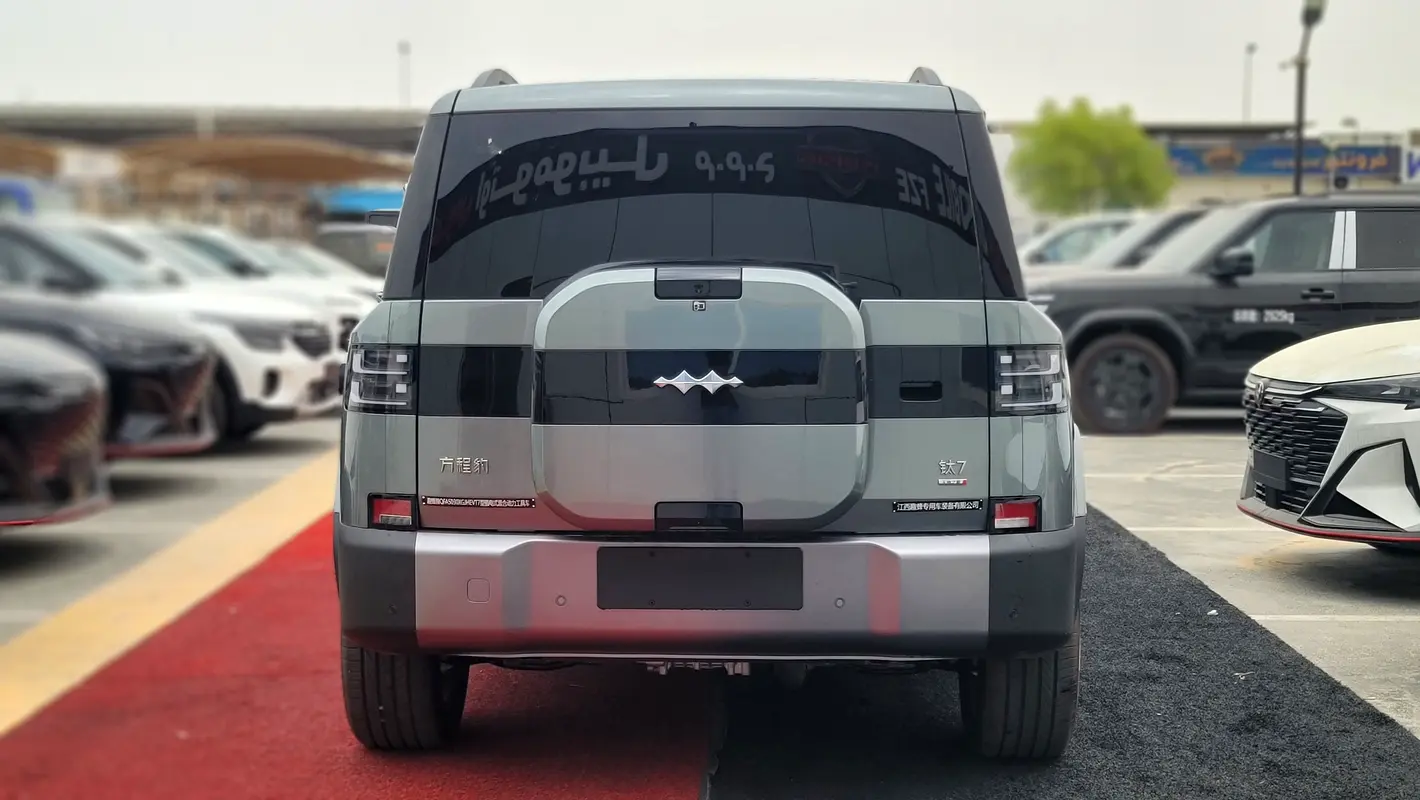 BYD Leopard Titanium 7, 2026 — фото 6 из 10