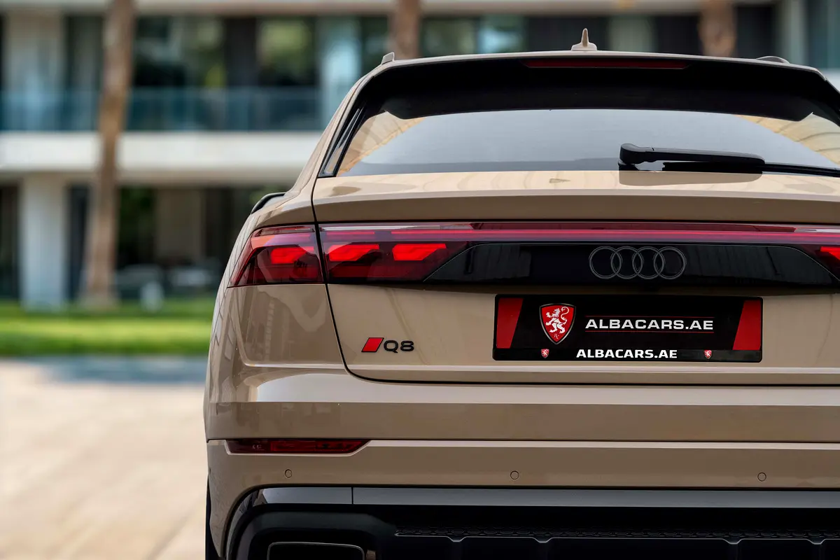 Audi Q8, 2024 — фото 6 из 10