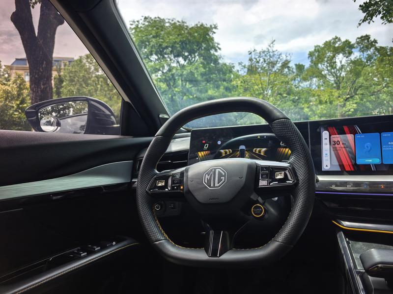 MG Motor 5 Scorpio, 2021 — фото 9 из 12