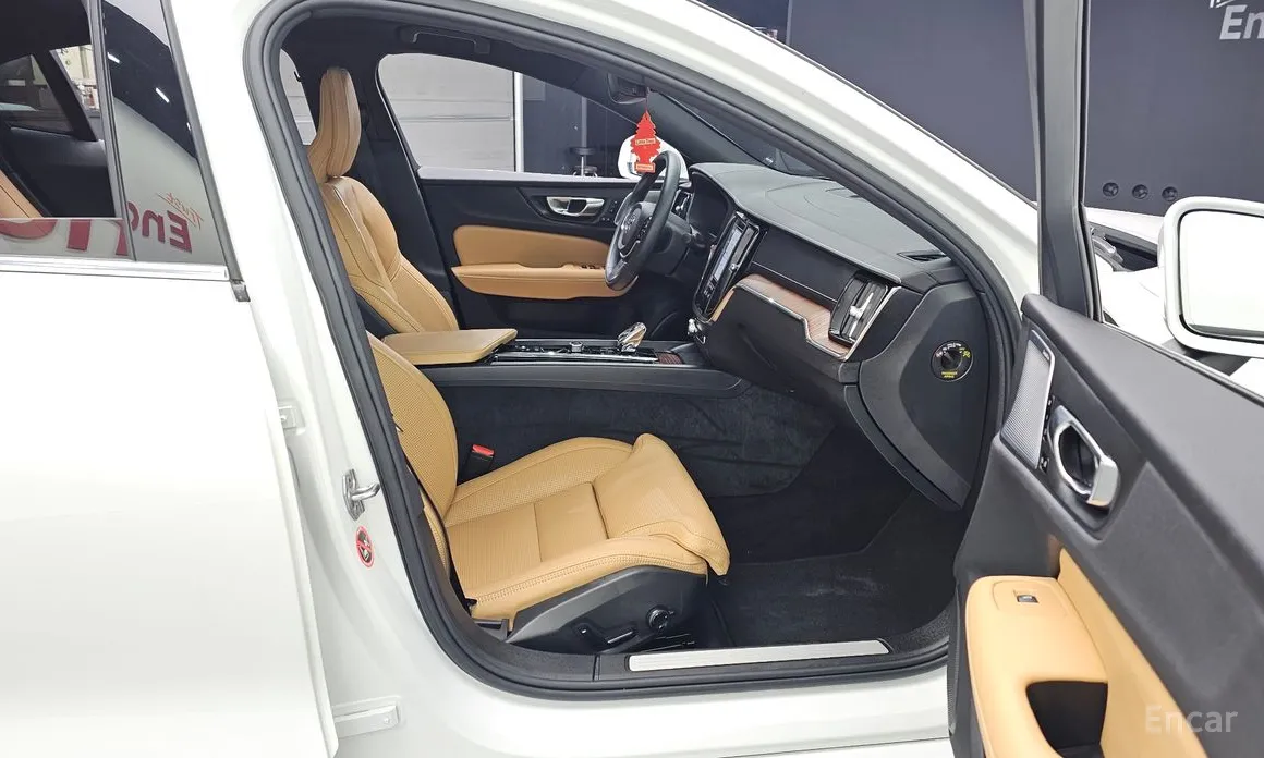 Volvo S60, 2021 — фото 11 из 12