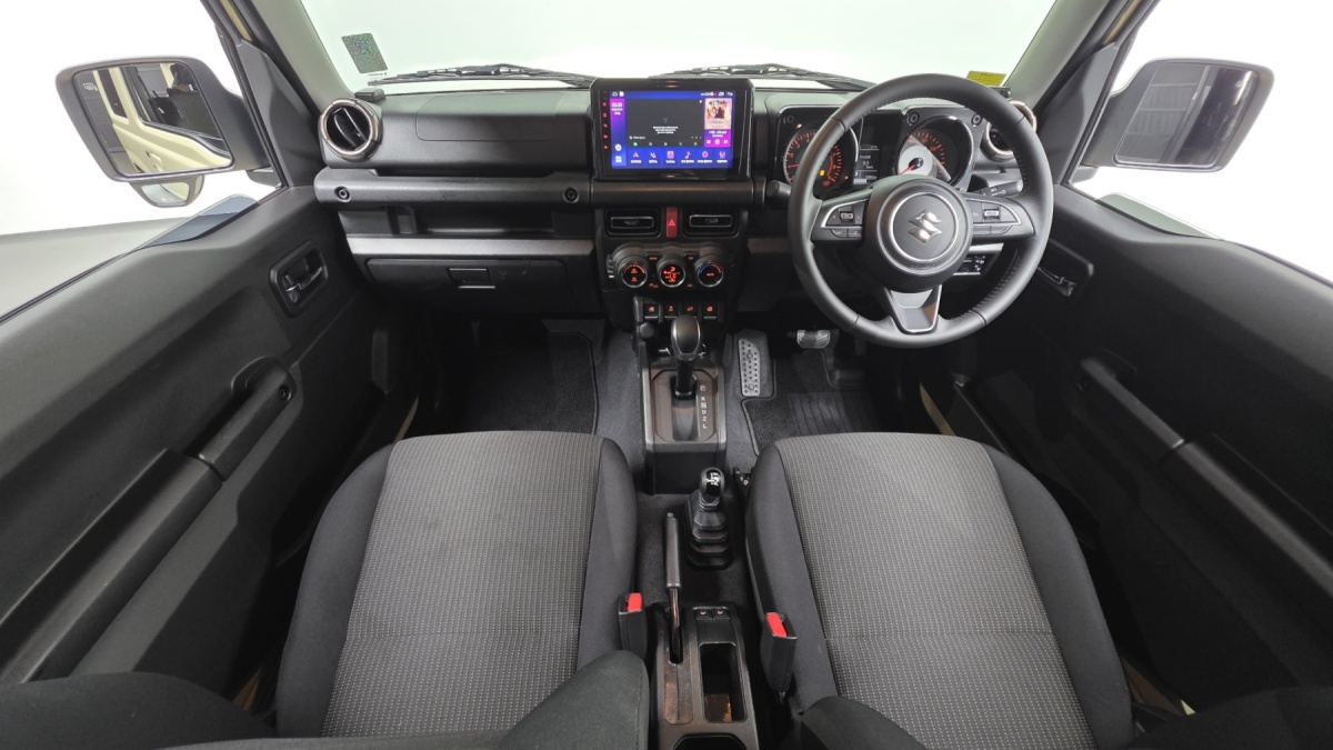 Suzuki Jimny, 2024 — фото 6 из 12