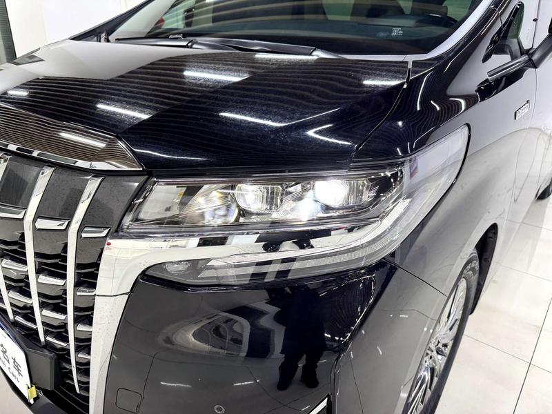 Toyota Alphard, 2022 — фото 5 из 12