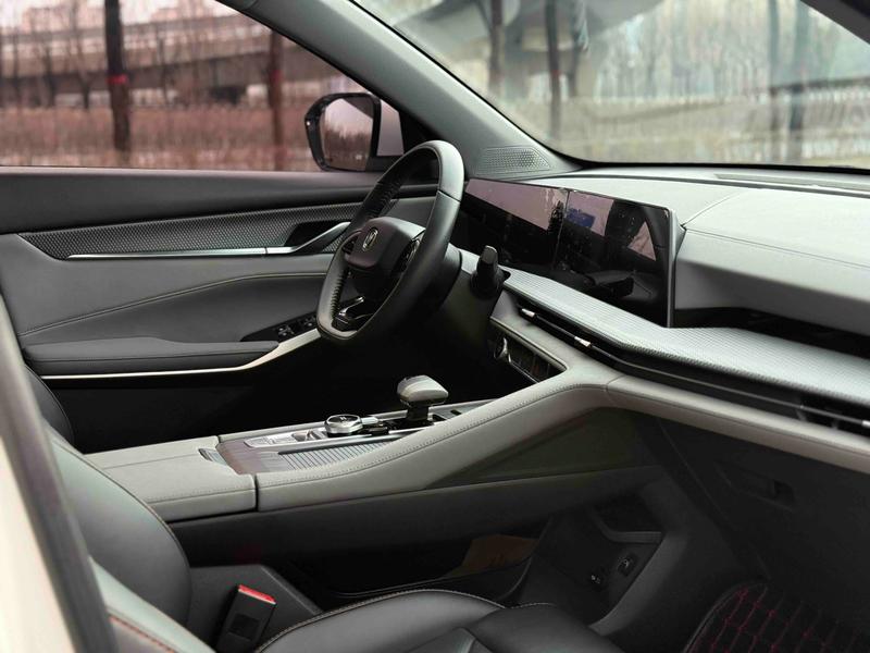 Changan CS75 Plus, 2022 — фото 11 из 12
