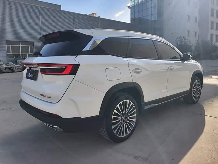 Jetour Shanhai L9, 2024 — фото 3 из 9