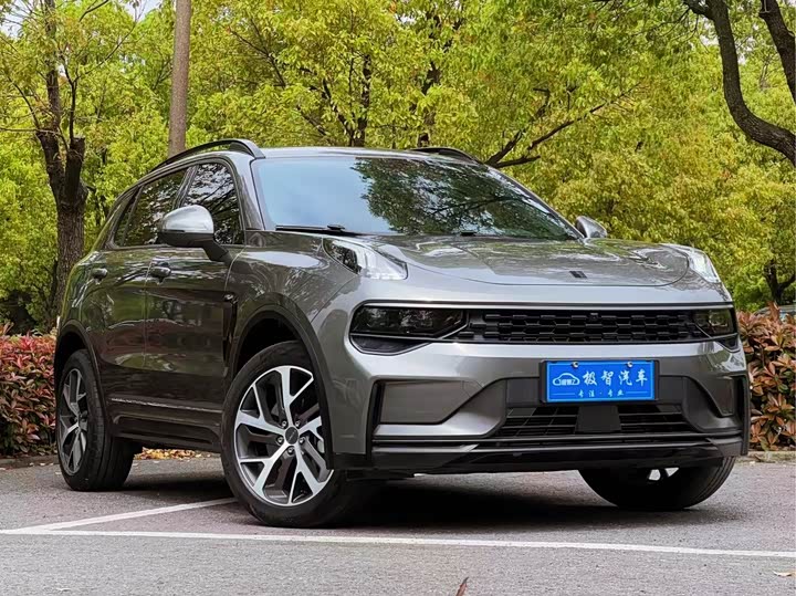 Lynk & Co 01 EM-P Hybrid, 2021 — фото 9 из 9