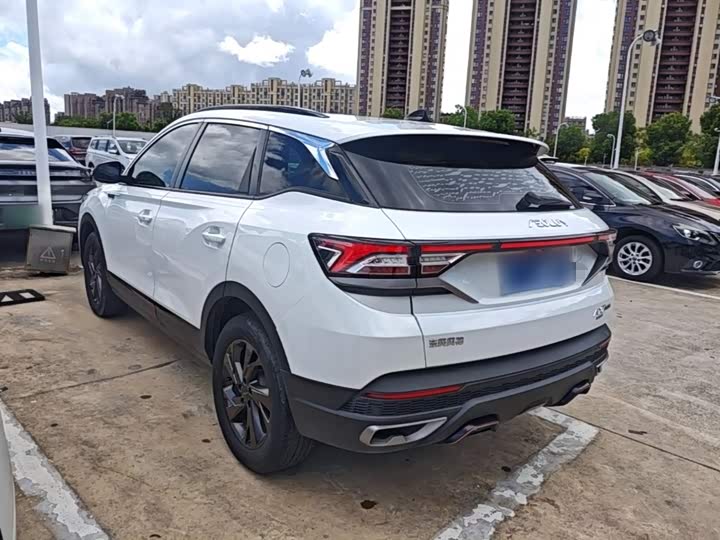 Dongfeng Aeolus AX7, 2022 — фото 5 из 9