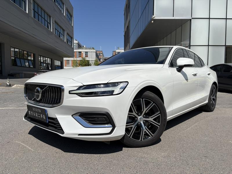 Volvo S60, 2026 — купить в Ярославле под ключ