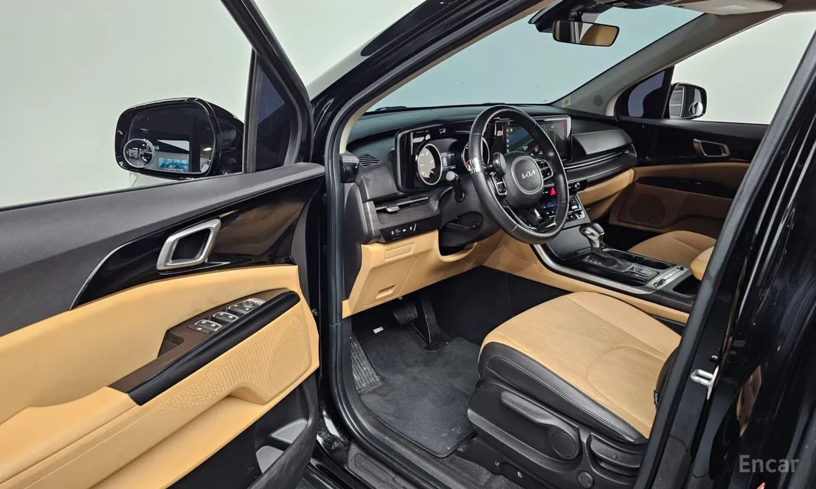 Kia Carnival, 2022 — фото 10 из 12