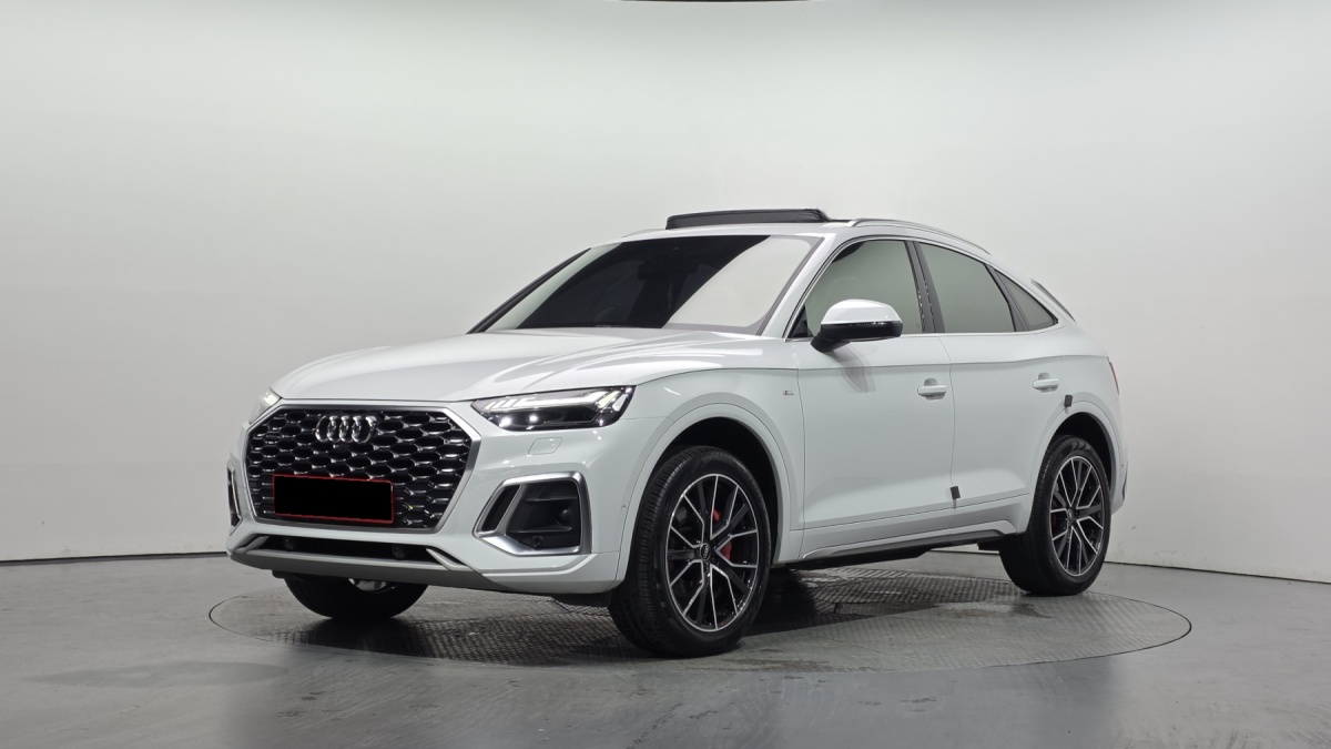 Audi Q5, 2022 — купить в Тольятти под ключ