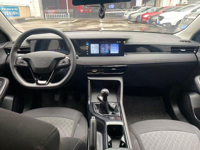 Roewe i5, 2024 — фото 7 из 10