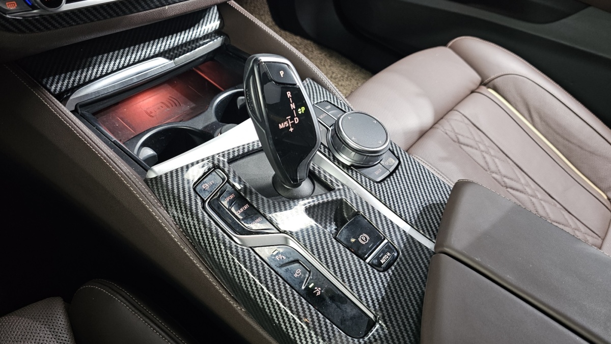 BMW Gran Turismo, 2024 — фото 8 из 12