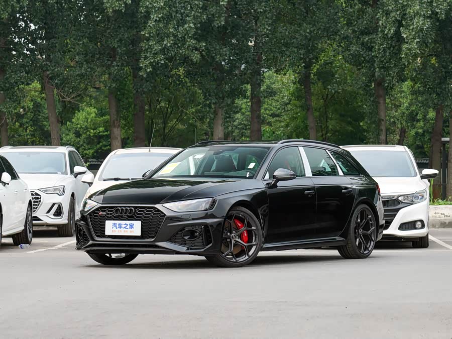 Audi RS 4, 2026 — купить в Белгороде под ключ