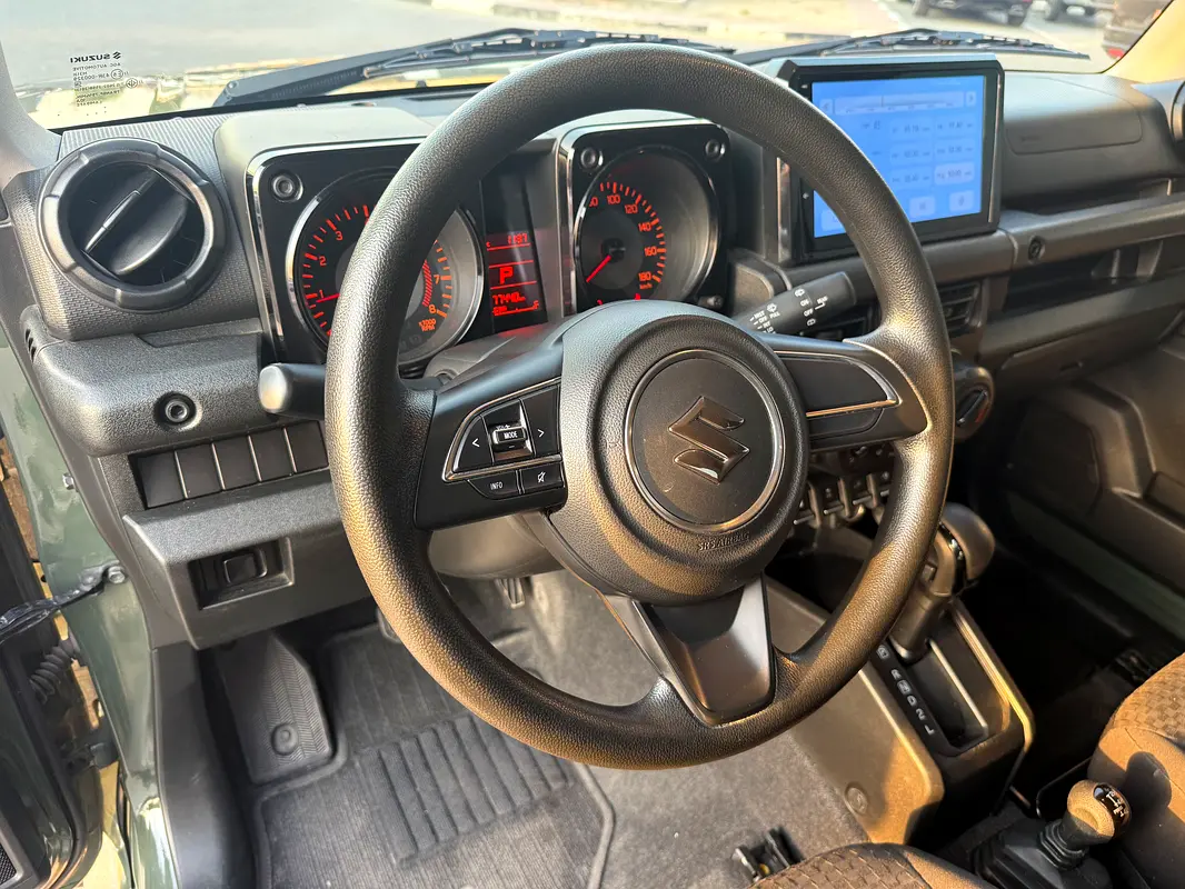 Suzuki Jimny, 2022 — фото 2 из 10