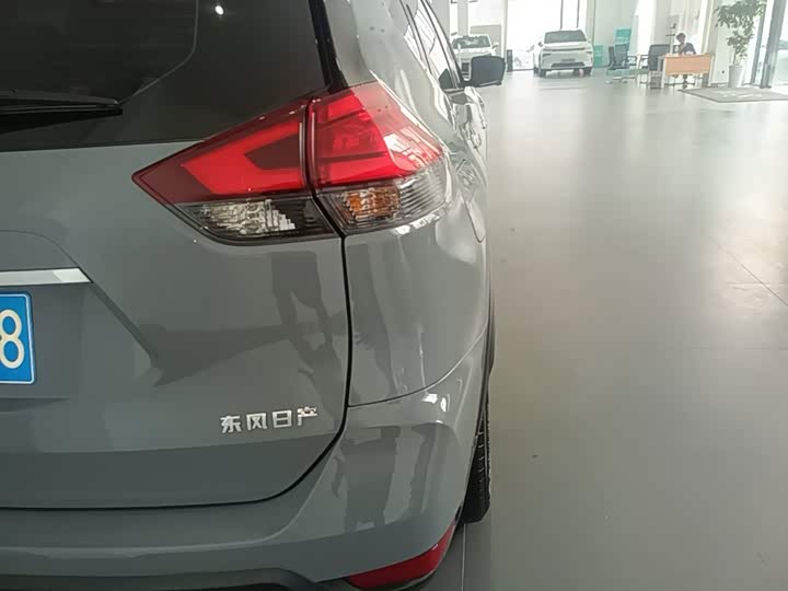 Nissan X-Trail, 2025 — фото 8 из 9