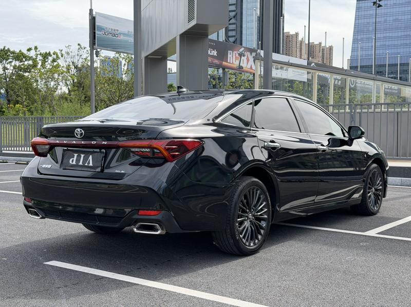 Toyota Avalon, 2023 — фото 7 из 12