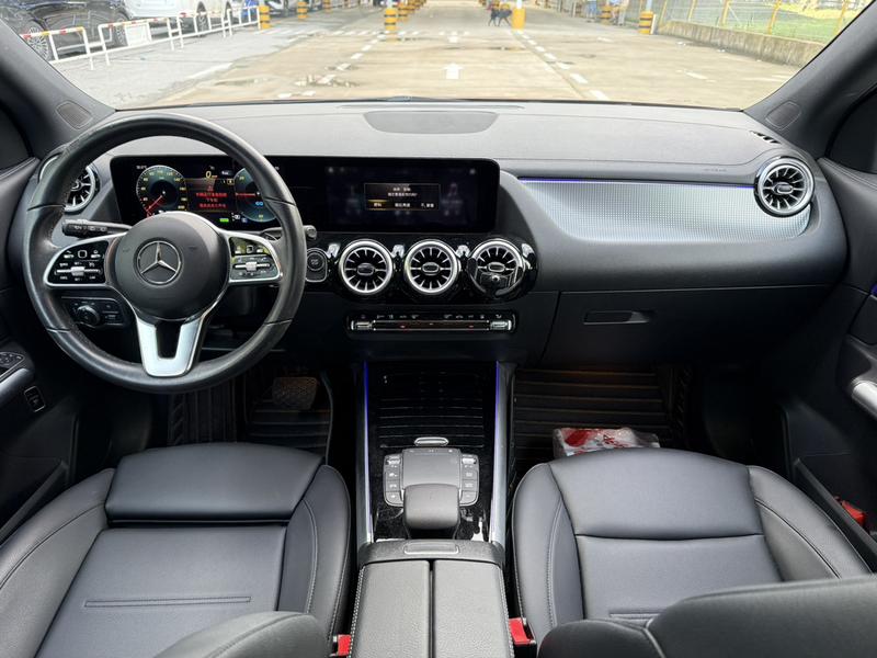 Mercedes-Benz EQA, 2023 — фото 5 из 11