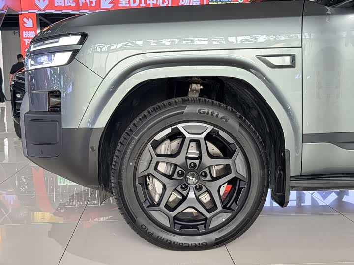 BYD FangChengBao Titanium 7 (Tai 7), 2025 — фото 6 из 9