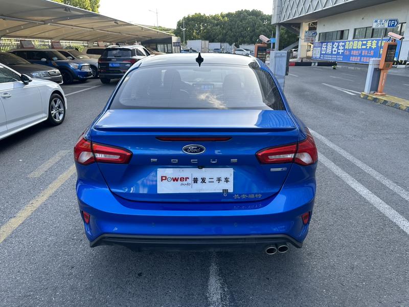 Ford Focus, 2021 — фото 4 из 12