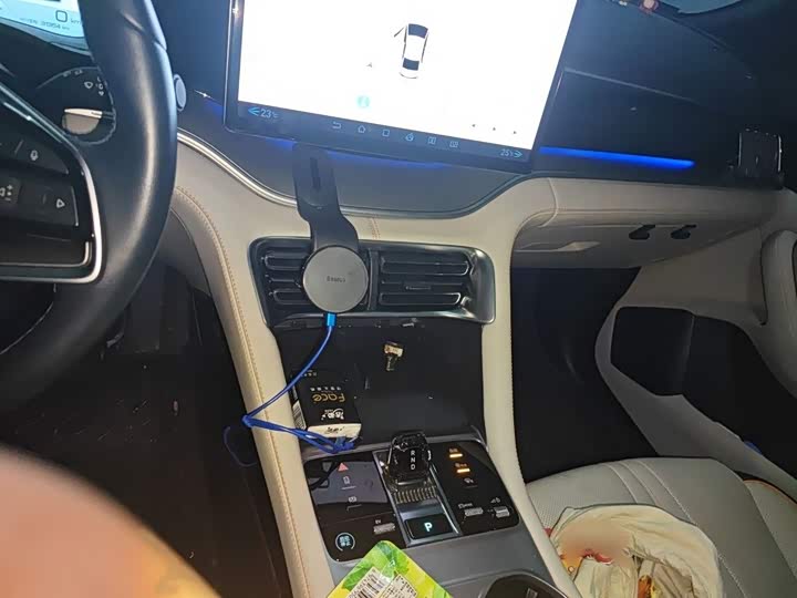BYD Song Plus Hybrid/EV, 2023 — фото 6 из 9