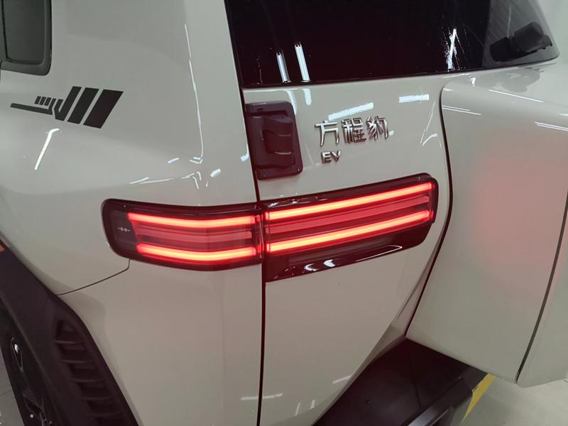 BYD FangChengBao Titanium 3 (Tai 3), 2025 — фото 10 из 12