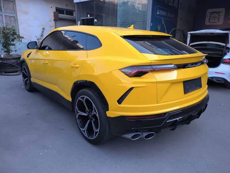 Lamborghini Urus, 2022 — фото 4 из 12