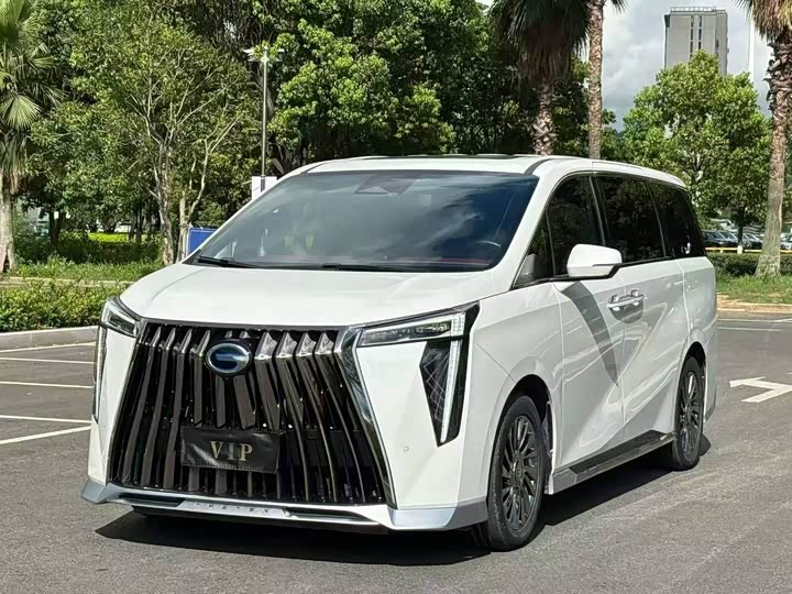 GAC Trumpchi M8, 2023 — купить в Москве под ключ
