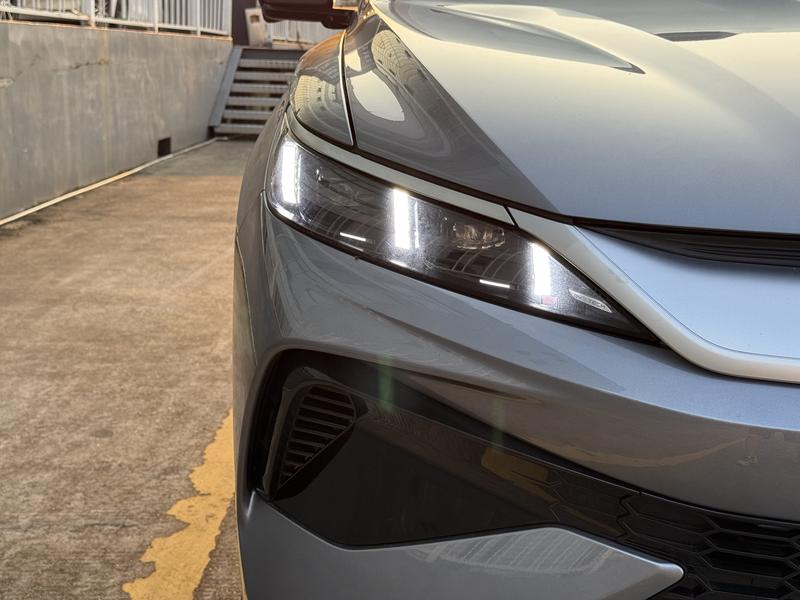 BYD Song Pro Hybrid, 2026 — фото 5 из 12