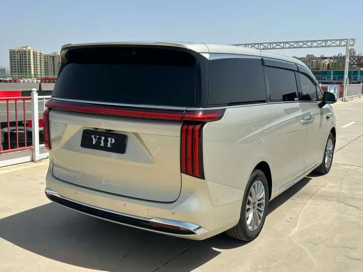 Wey 80 Hybrid, 2025 — фото 3 из 9