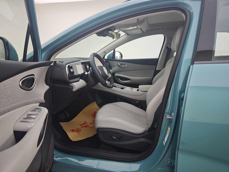 BYD Sea Lion 05 EV, 2025 — фото 8 из 10