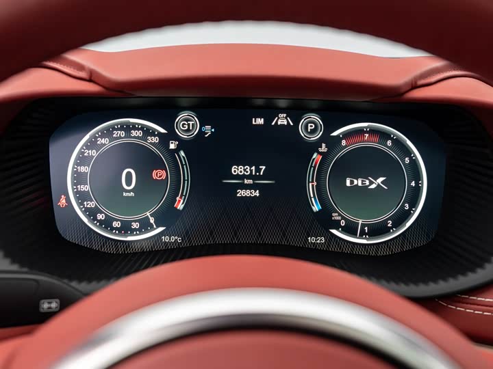 Aston Martin DBX, 2022 — фото 9 из 9