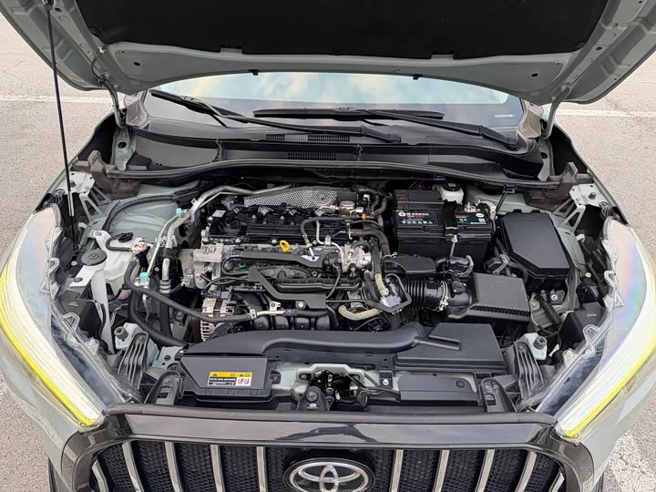 Toyota Corolla Cross, 2021 — фото 5 из 9