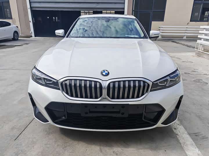 BMW 3 Series, 2023 — фото 2 из 9