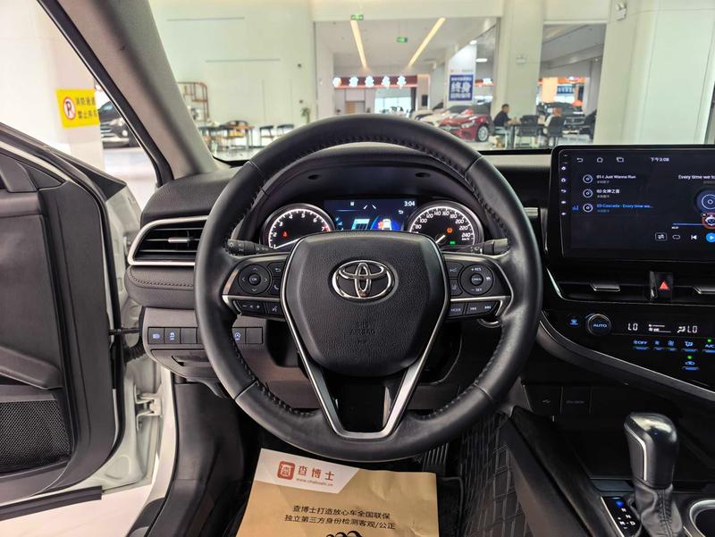 Toyota Camry, 2021 — фото 12 из 12