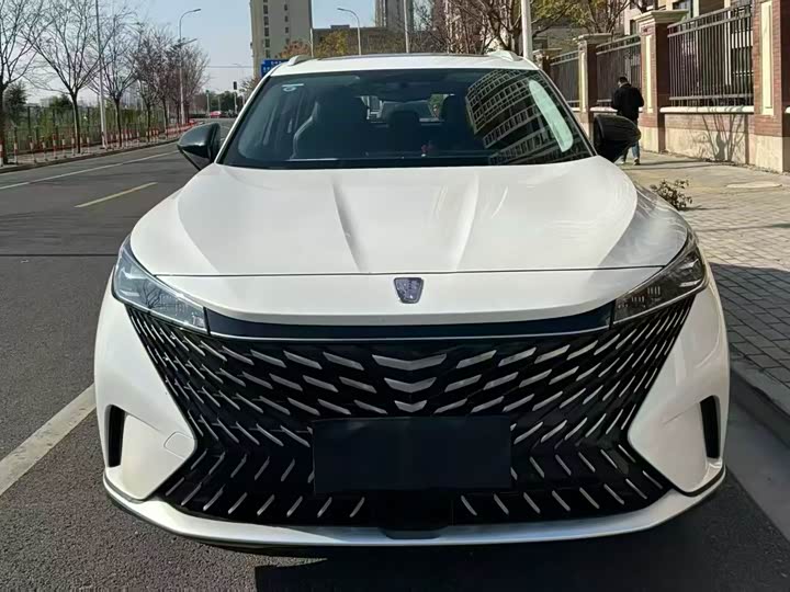 Roewe RX5, 2022 — фото 2 из 7