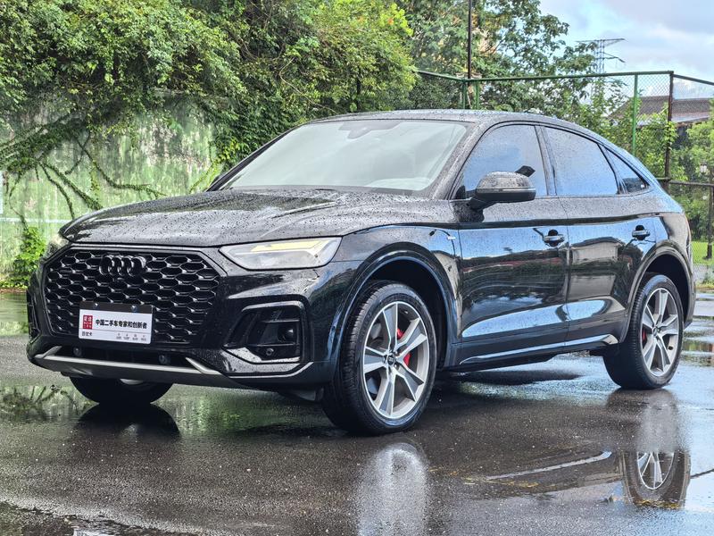 Audi Q5L Sportback, 2023 — купить в Перми под ключ