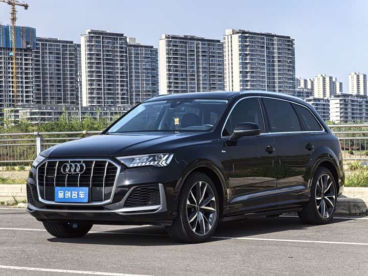 Audi Q7, 2023 — купить в Санкт-Петербурге под ключ