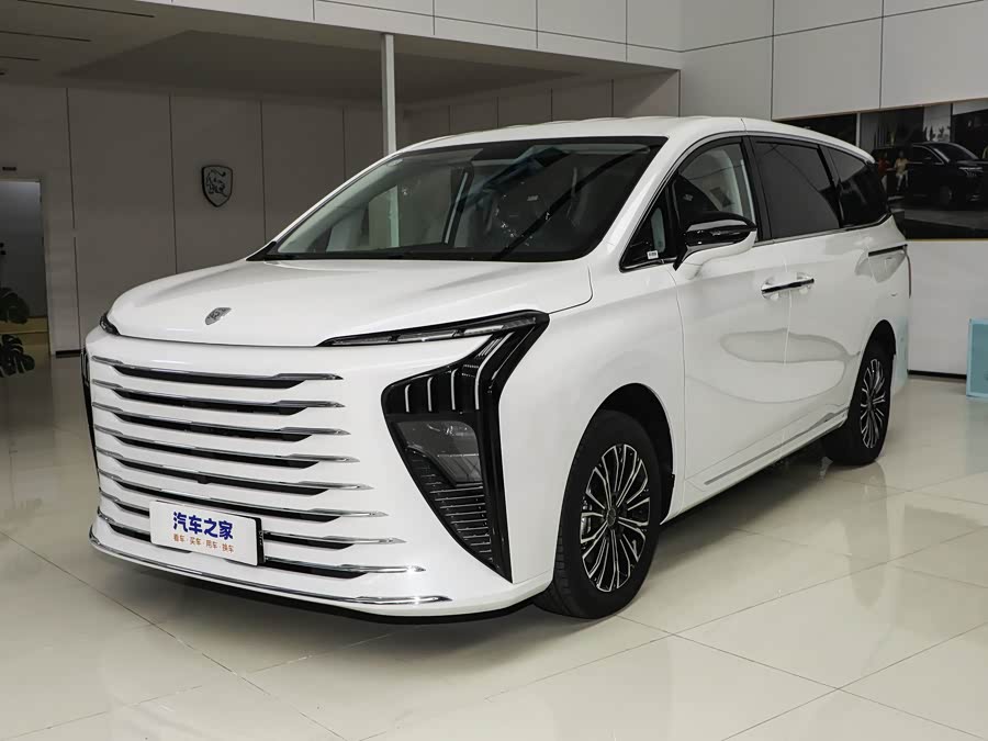 Dongfeng Forthing Xinghai V9, 2026 — купить в Белгороде под ключ