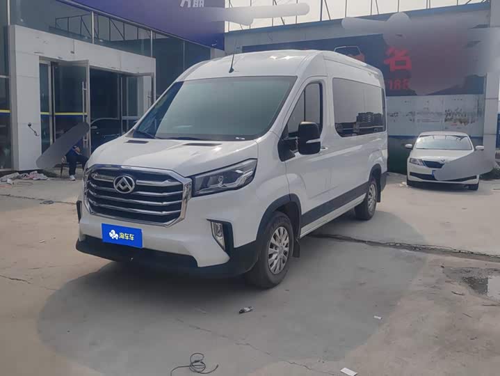 Maxus V90, 2023 — купить в Уфе под ключ