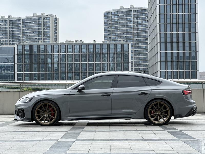 Audi RS 5, 2023 — фото 4 из 12