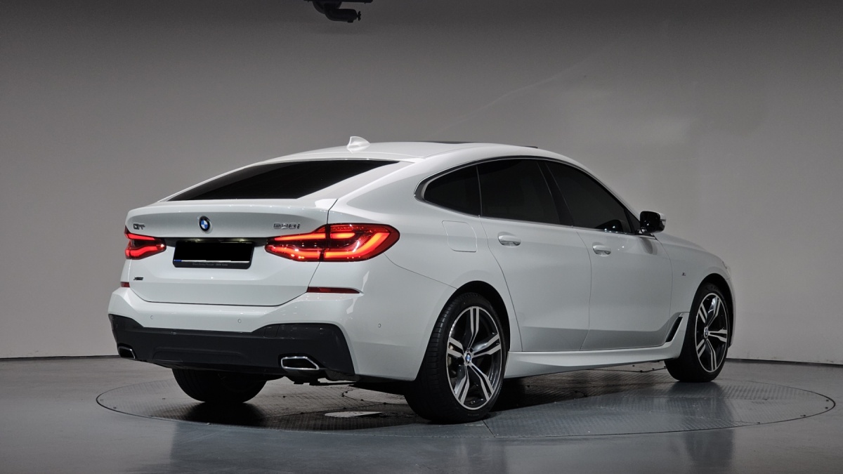 BMW Gran Turismo, 2022 — фото 2 из 12