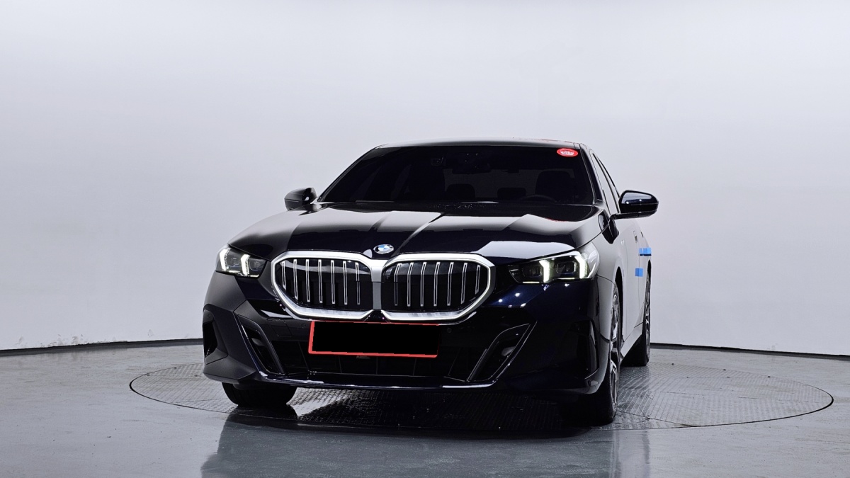 BMW 5 Series, 2024 — фото 3 из 12