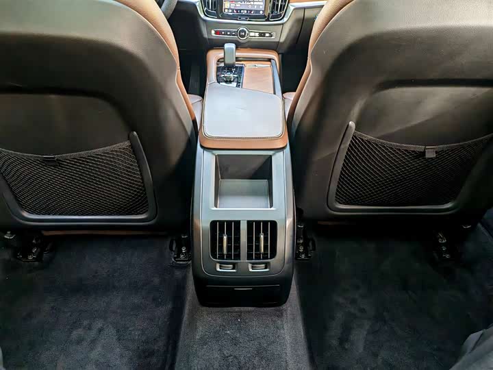 Volvo S90, 2022 — фото 12 из 12