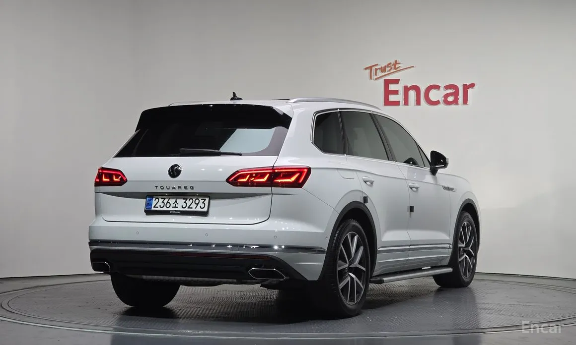 Volkswagen Touareg, 2023 — фото 2 из 12