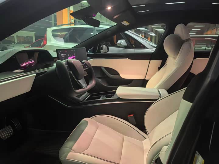 Tesla Model S, 2023 — фото 8 из 9