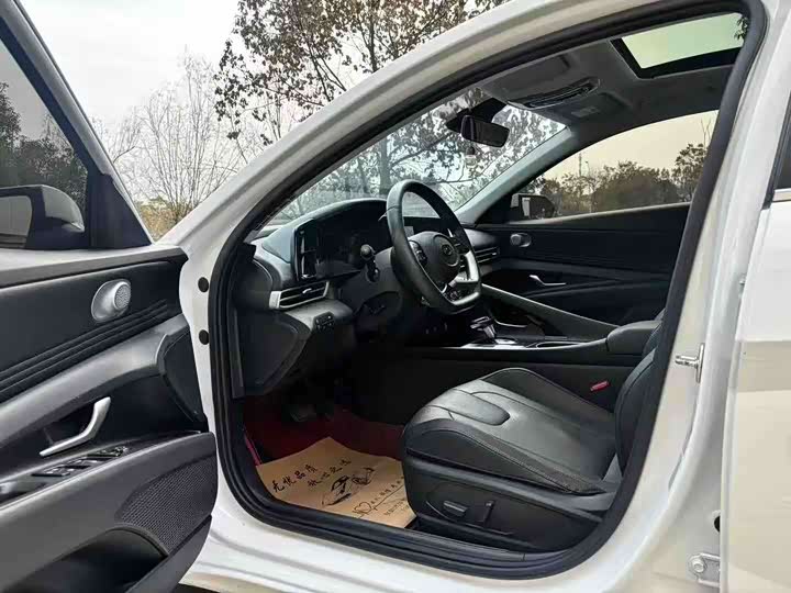 Hyundai Elantra N line, 2022 — фото 5 из 7