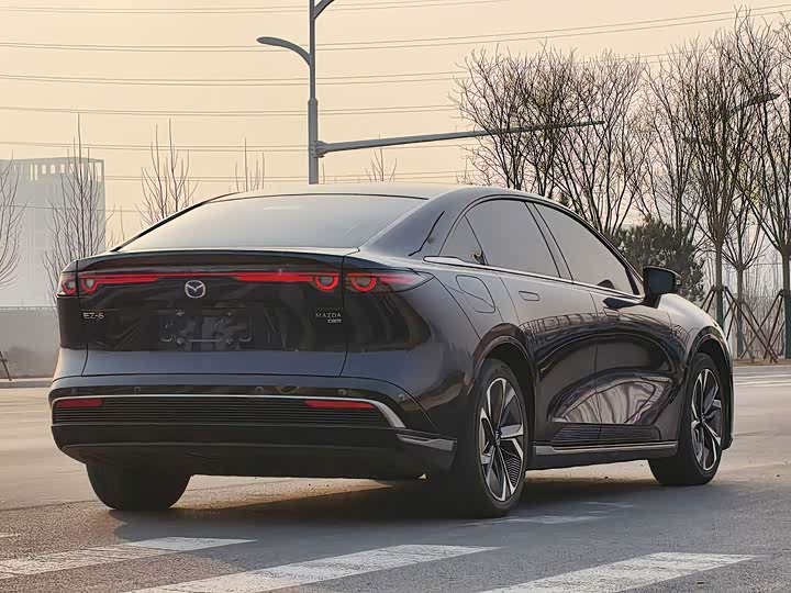 Mazda EZ-6, 2025 — фото 5 из 9