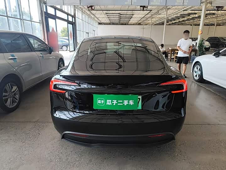 Tesla Model 3, 2026 — фото 6 из 9